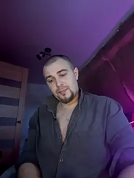 Foxyshaved online show from 03-19-25, 05:08