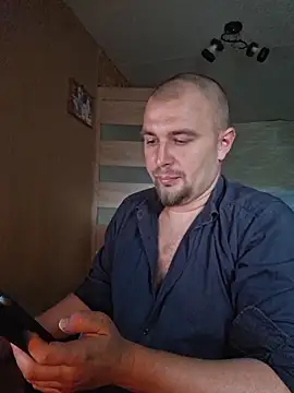 Foxyshaved online show from 09-18-25, 07:43