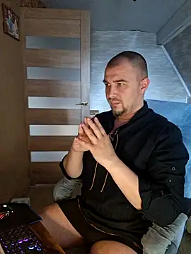 Foxyshaved online show from 04-19-26, 06:24