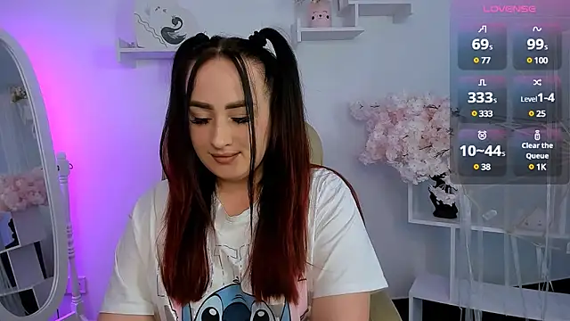 Snapshot of Nika__XXX chatting on 02-13-25, 08:55 Nika XXX online show from 02-13-25, 08:55