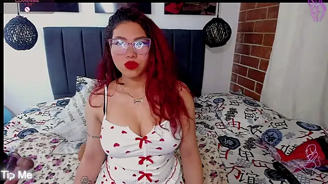 kyliejenner hot online show from 03-15-25, 02:46