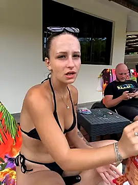 emma4xxx online show from 02-08-25, 07:49