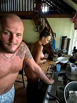 emma4xxx online show from 03-07-25, 07:49