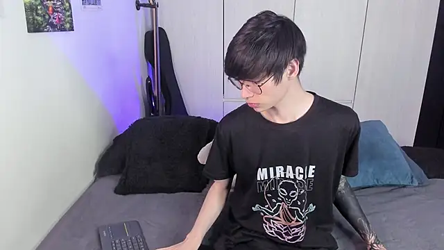 Aventure Twinks online show from 01-21-25, 10:41