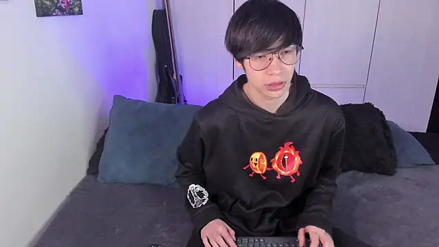 Aventure Twinks online show from 01-27-25, 03:18