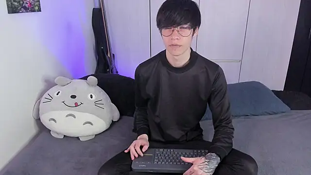 Aventure Twinks online show from 02-03-25, 03:17