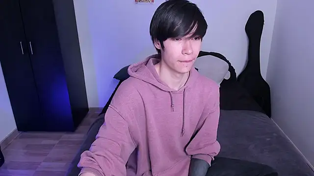 Aventure Twinks online show from 02-13-25, 05:11