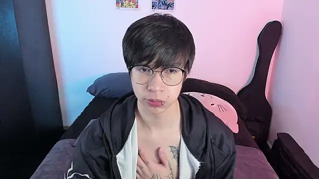 Aventure Twinks online show from 11-22-25, 03:38