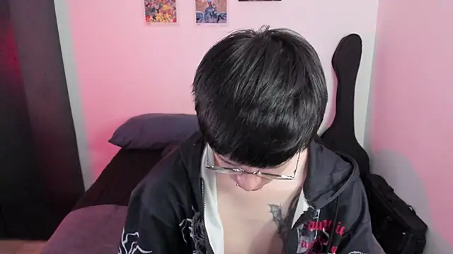 Aventure Twinks online show from 01-18-26, 07:01