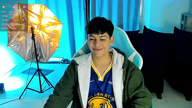 Snapshot of Franco_Rizzo_ chatting on 11-16-25, 03:12 Franco Rizzo online show from 11-16-25, 03:12