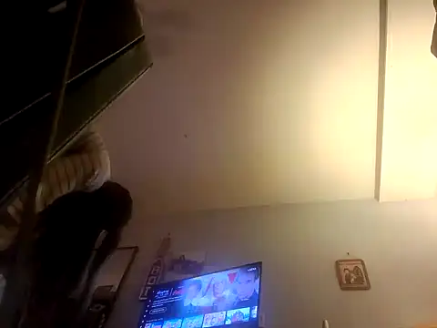 Snapshot of SmokeShow686 chatting on 12-19-24, 12:34 SmokeShow686 online show from 12-19-24, 12:34