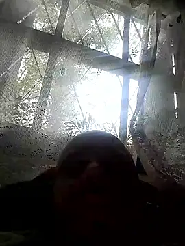 Snapshot of OFICINA_Simas-Turbo chatting on 10-16-25, 04:08 OFICINA Simas-Turbo online show from 10-16-25, 04:08