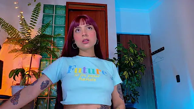 Snapshot of Yeriawaddell_ chatting on 10-12-25, 01:26 Yeriawaddell  online show from 10-12-25, 01:26