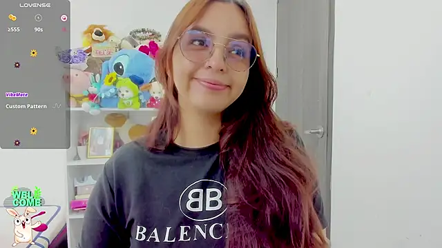 Snapshot of Valery7rose_ chatting on 05-26-26, 02:46 Valery7rose online show from 05-26-26, 02:46