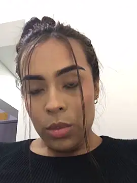 JuanaSimons online show from 02-05-25, 01:47