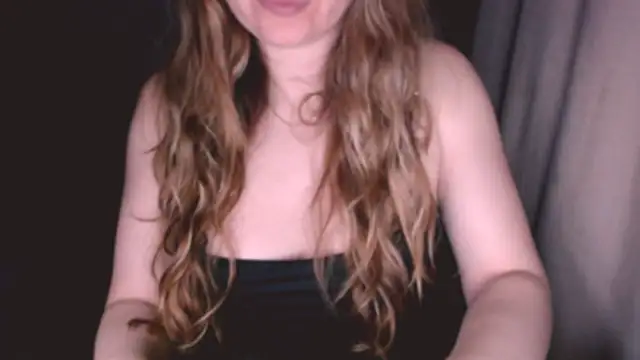 Snapshot of fiona_cute_2 chatting on 03-16-26, 07:29 fiona cute 2 online show from 03-16-26, 07:29
