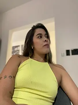 Snapshot of Emilia_Bakerr chatting on 02-10-25, 06:35 Emilia Bakerr online show from 02-10-25, 06:35