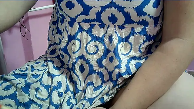 Snapshot of Lucinka1 chatting on 02-06-25, 07:40 Lucinka1 online show from 02-06-25, 07:40