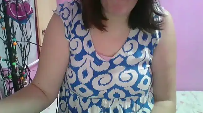 Snapshot of Lucinka1 chatting on 02-14-25, 05:25 Lucinka1 online show from 02-14-25, 05:25