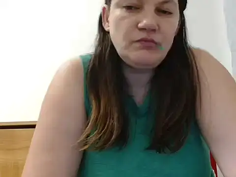 Snapshot of Lucinka1 chatting on 02-27-26, 08:20 Lucinka1 online show from 02-27-26, 08:20