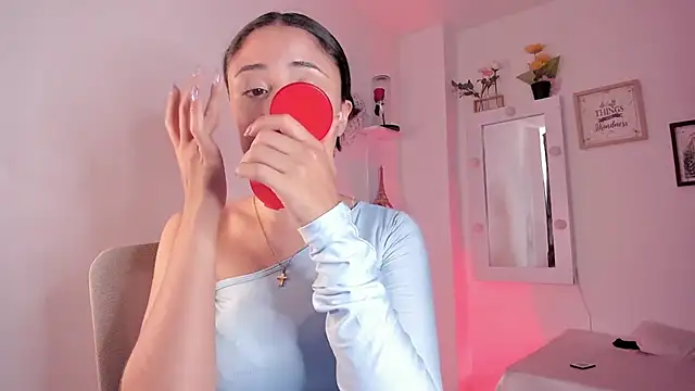  Caroliinee  online show from 10-02-25, 06:37