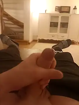 Snapshot of victortt chatting on 12-18-25, 07:20 victortt online show from 12-18-25, 07:20