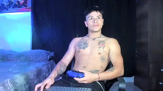 Snapshot of Dominic_Biker__ chatting on 12-14-24, 01:17 Dominic Biker online show from 12-14-24, 01:17