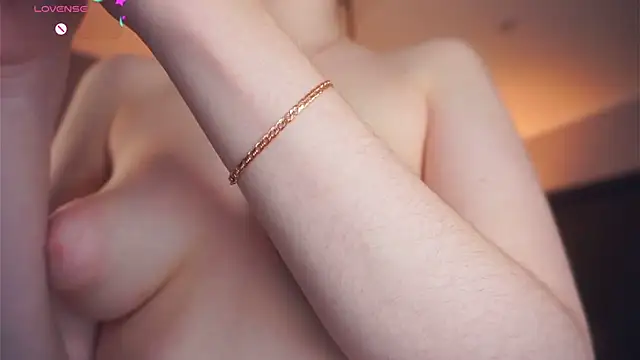 Snapshot of BanemAcard chatting on 01-26-25, 04:20 BanemAcard online show from 01-26-25, 04:20