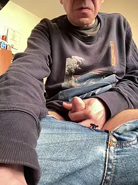 maurix9111 online show from 04-04-26, 10:02