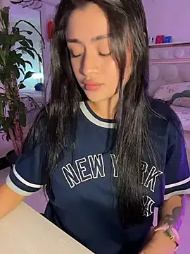 lucianaroy online show from 03-15-26, 11:11