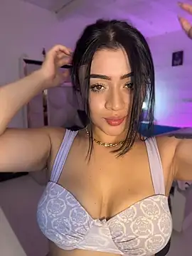 Snapshot of lucianaroy chatting on 07-22-26, 03:09 lucianaroy online show from 07-22-26, 03:09