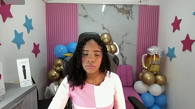 lia 16 online show from 09-26-25, 10:52