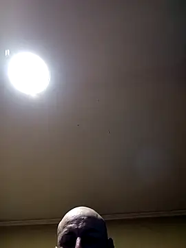 Snapshot of TrainedFinder5 chatting on 10-06-25, 06:11 TrainedFinder5 online show from 10-06-25, 06:11