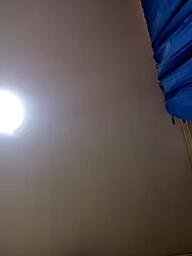 Snapshot of TrainedFinder5 chatting on 10-08-25, 02:04 TrainedFinder5 online show from 10-08-25, 02:04