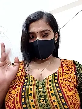 Snapshot of Ritusri_Dotta chatting on 01-06-26, 04:00 Ritusri Dotta online show from 01-06-26, 04:00