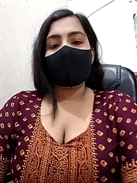 Snapshot of Ritusri_Dotta chatting on 04-29-26, 05:17 Ritusri Dotta online show from 04-29-26, 05:17