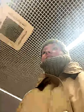 LikaCat online show from 11-14-25, 03:49