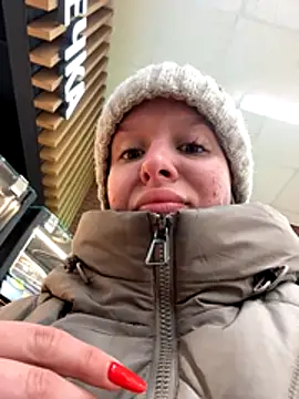 LikaCat online show from 11-21-25, 02:10