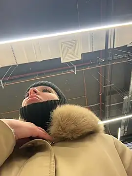 LikaCat online show from 01-19-26, 03:10