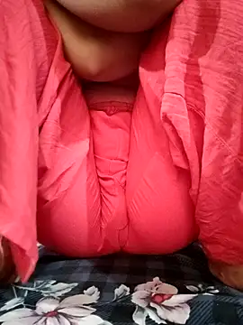 Snapshot of jenny4you chatting on 05-04-26, 03:13 jenny4you online show from 05-04-26, 03:13