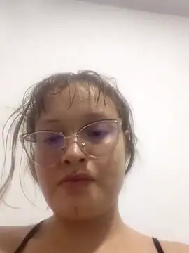 lucyy06 online show from 05-31-26, 03:58