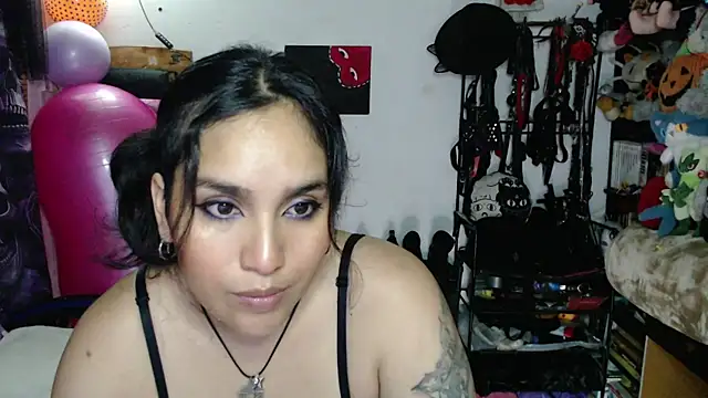 kureiji hentaii online show from 07-18-26, 06:39