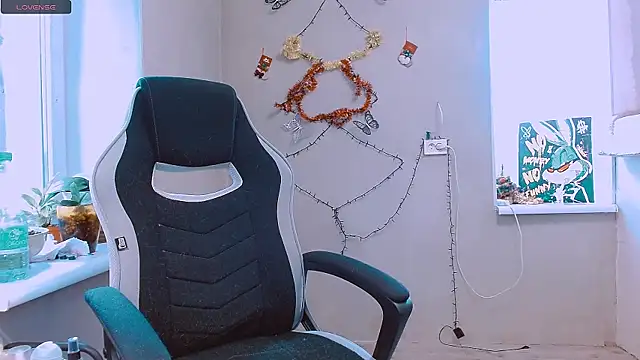 RosaJil online show from 12-15-25, 12:20