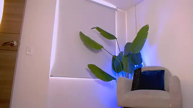 Sara ow online show from 03-14-26, 07:52