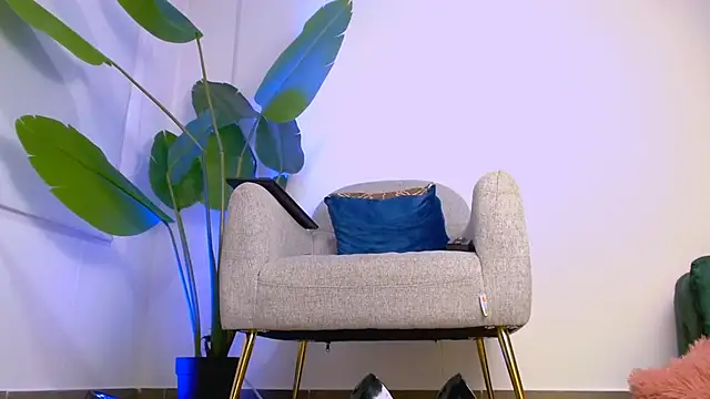 Sara ow online show from 03-30-26, 08:21