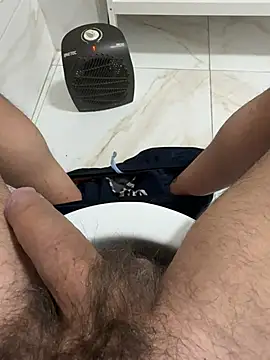 Snapshot of pino8787 chatting on 02-01-25, 10:34 pino8787 online show from 02-01-25, 10:34