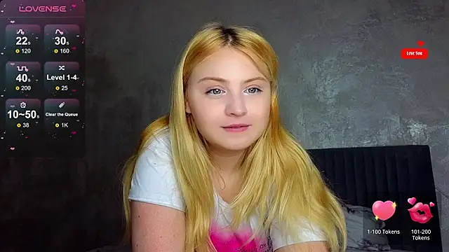 shy blondiee online show from 03-16-25, 11:47