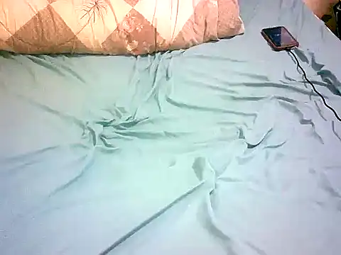 honeypotsweet online show from 05-18-26, 06:52
