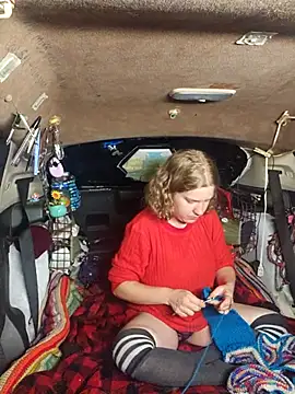 shadow199393 online show from 10-19-25, 02:56