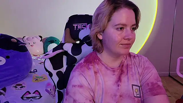 InternetFairy XO online show from 01-01-25, 02:42